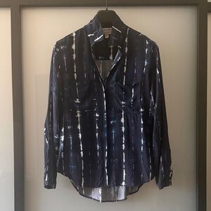 cloth & stone by Anthropologie Navy and White Tie-Dye Button Down Shirt